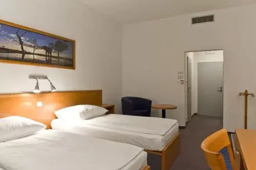 Photo 3 of AVANTI Hotel